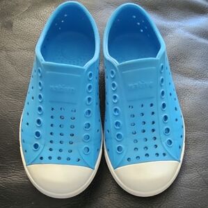 Native Jefferson Water Shoes Native Water Shoes Natives Blue White Unisex Size 9